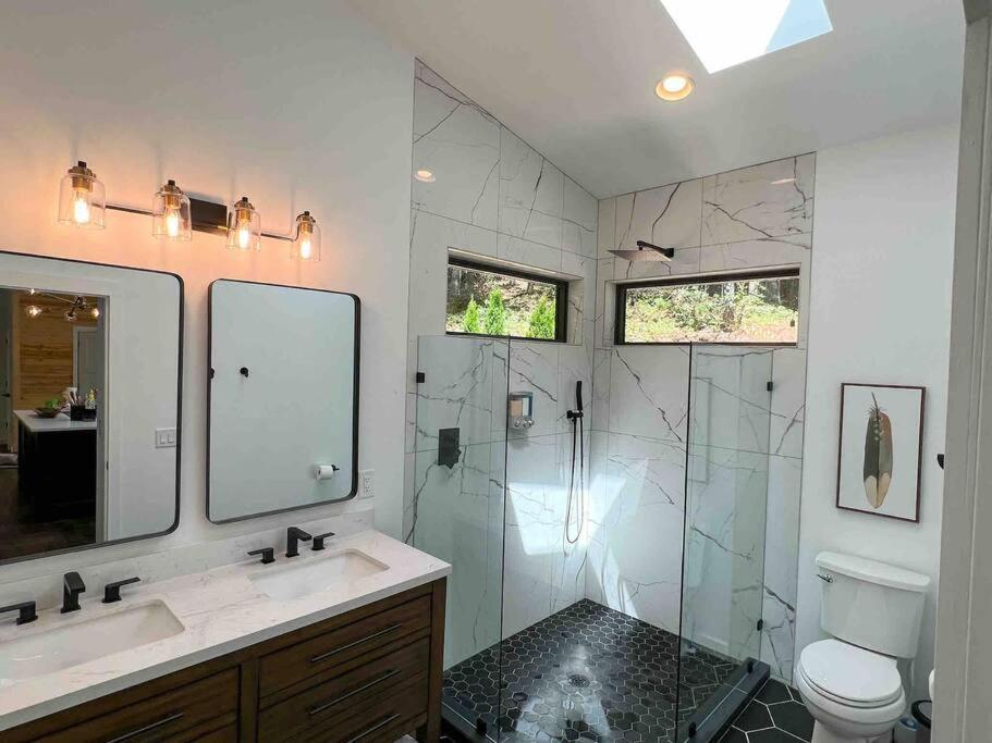 Willa Modern Mountain Getaway With Hot Tub, Fire Pit Sautee Nacoochee Zewnętrze zdjęcie
