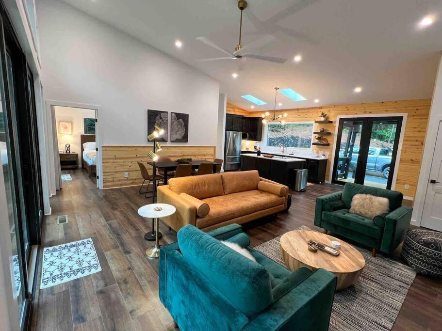 Willa Modern Mountain Getaway With Hot Tub, Fire Pit Sautee Nacoochee Zewnętrze zdjęcie